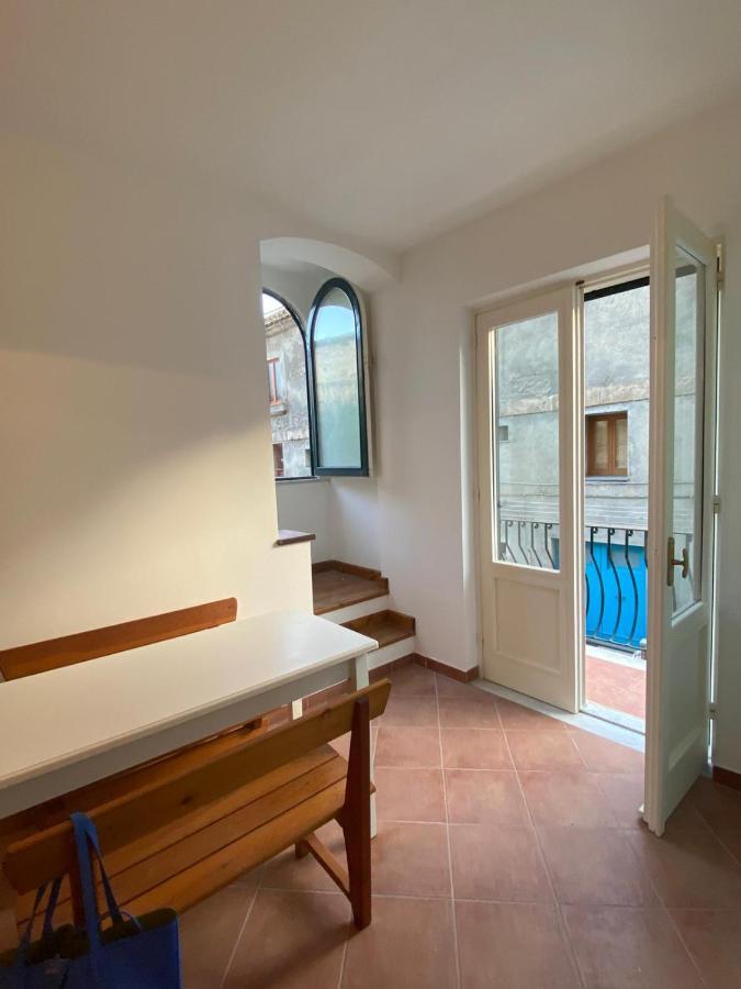 La Casa Al Mare Lägenhet Nerano Exteriör bild