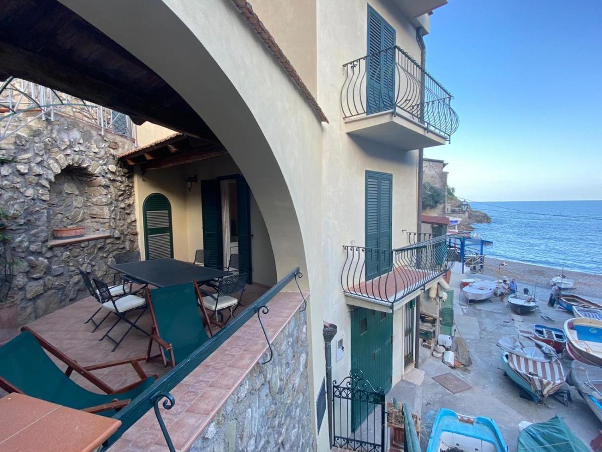 La Casa Al Mare Lägenhet Nerano Exteriör bild
